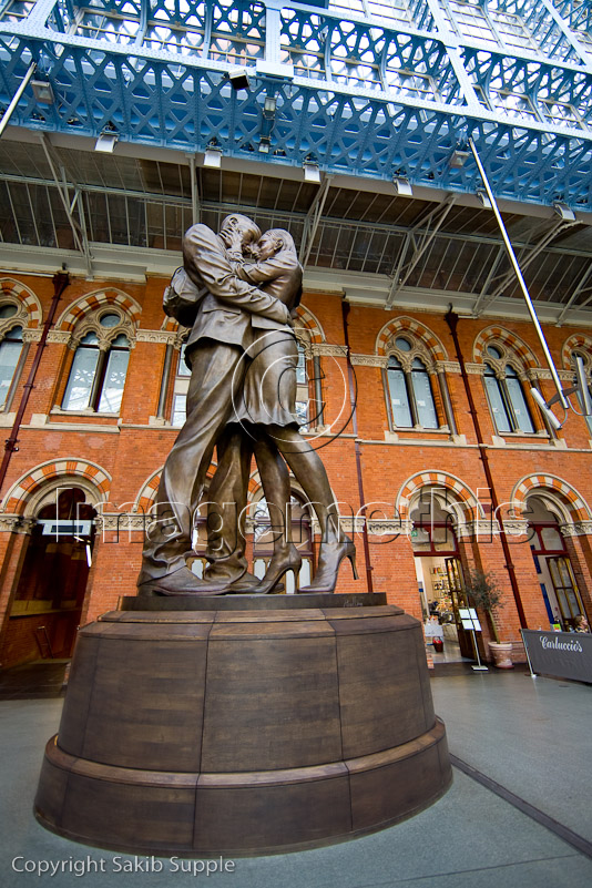 Reunion at St Pancras